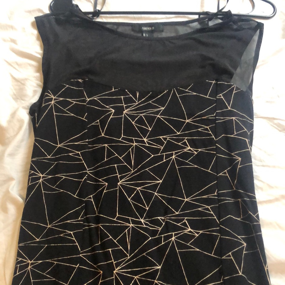 Dress - Picture 2 of 3
